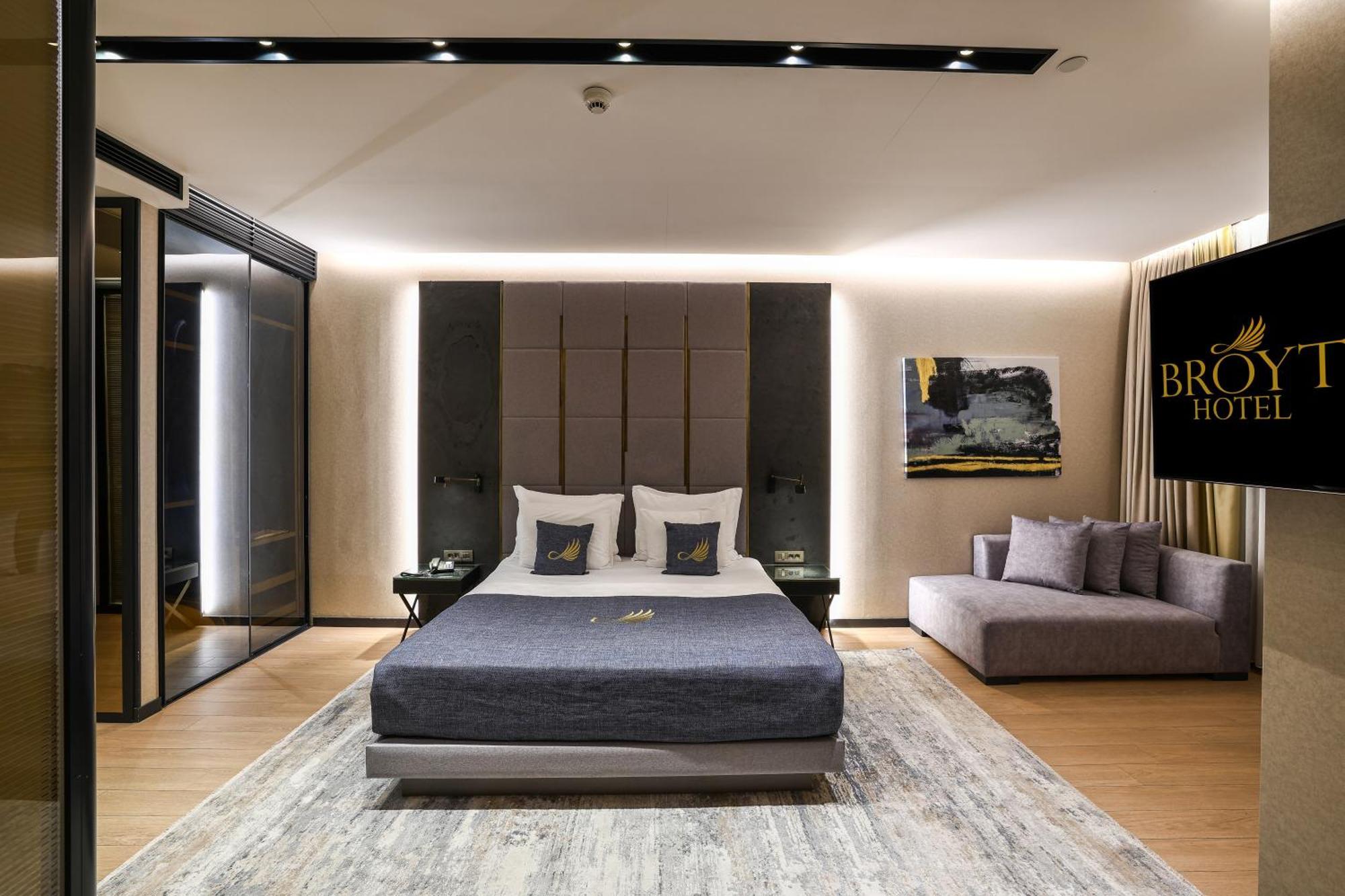 Broyt Otel