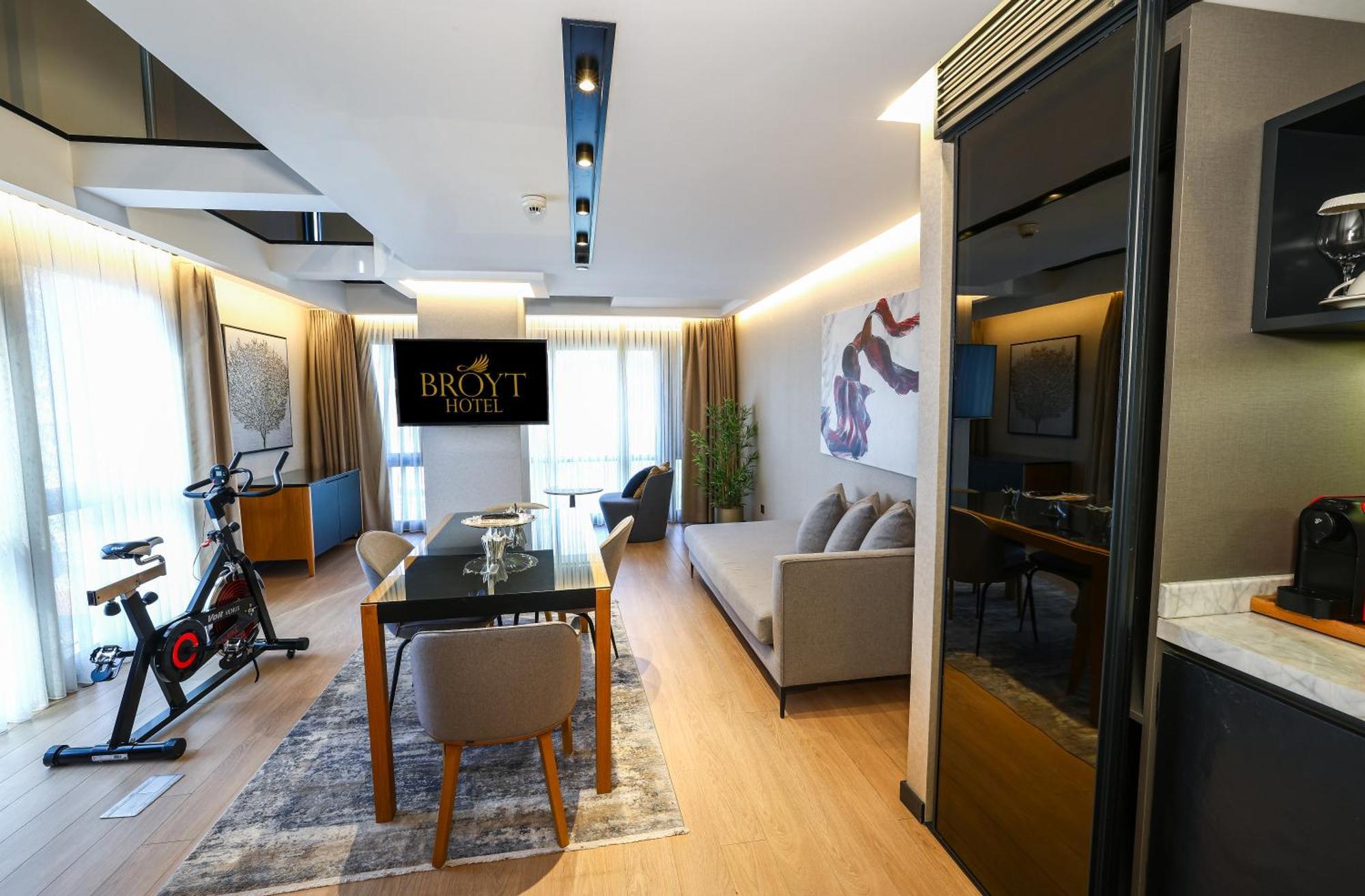 Broyt Otel 4*